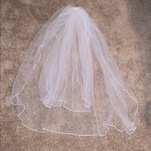 David’s bridal veil double layer studded